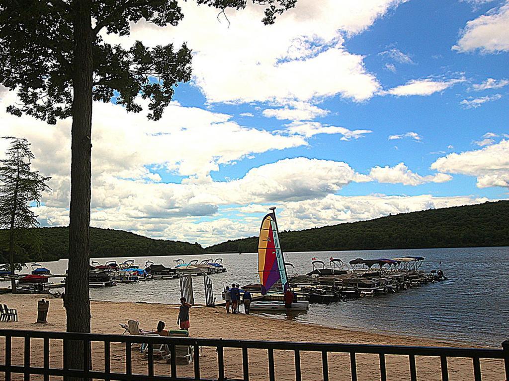 Beautiful Lake Harmony Townhouse At Big Boulder Lake And Ski Area Екстер'єр фото